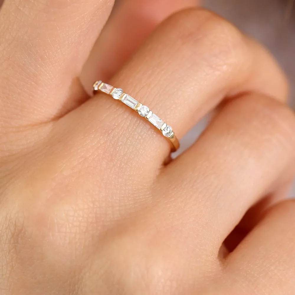 14K Alternating Baguette and Round Diamond Wedding Ring