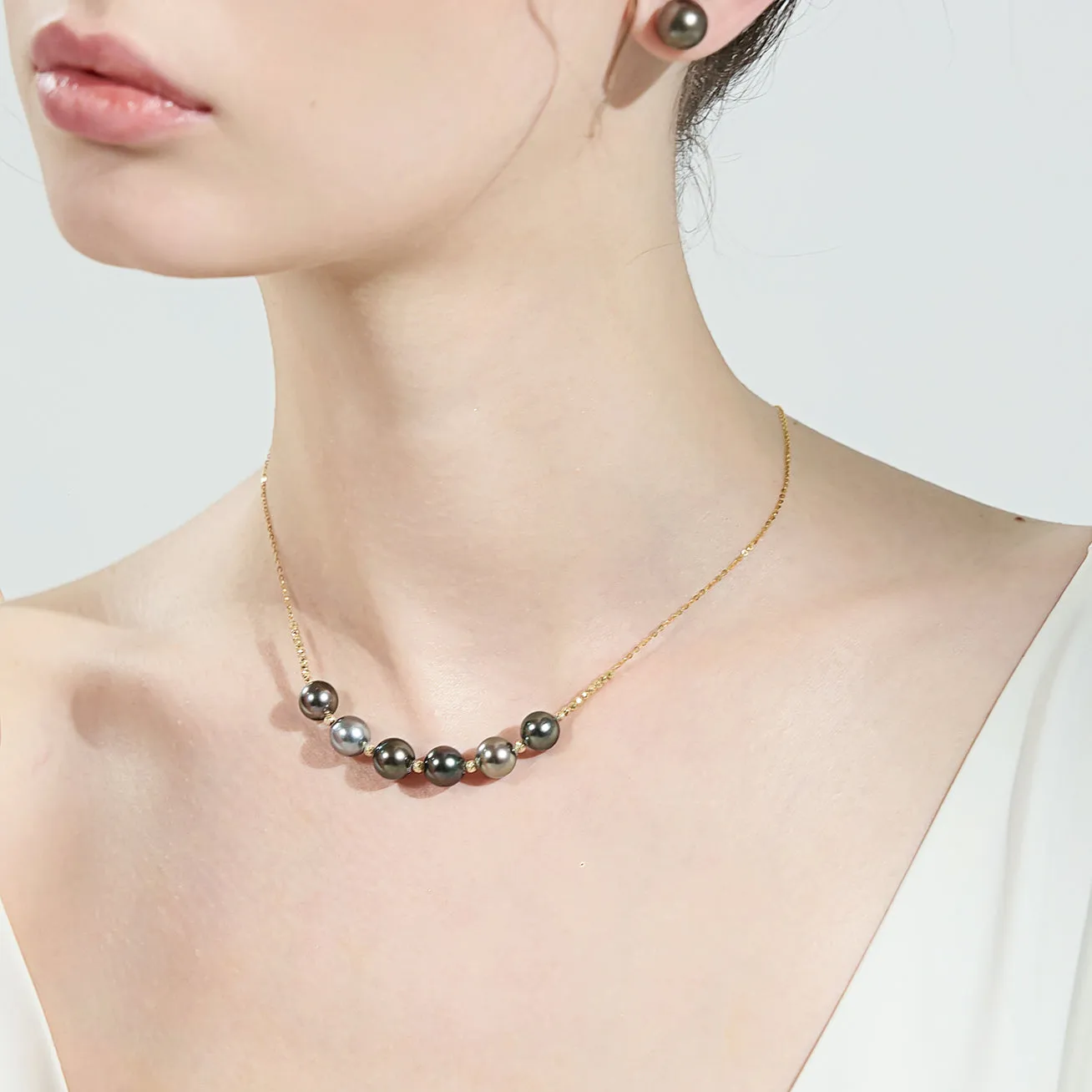 18k Solid Gold Tahitian Pearl Necklace KN00195