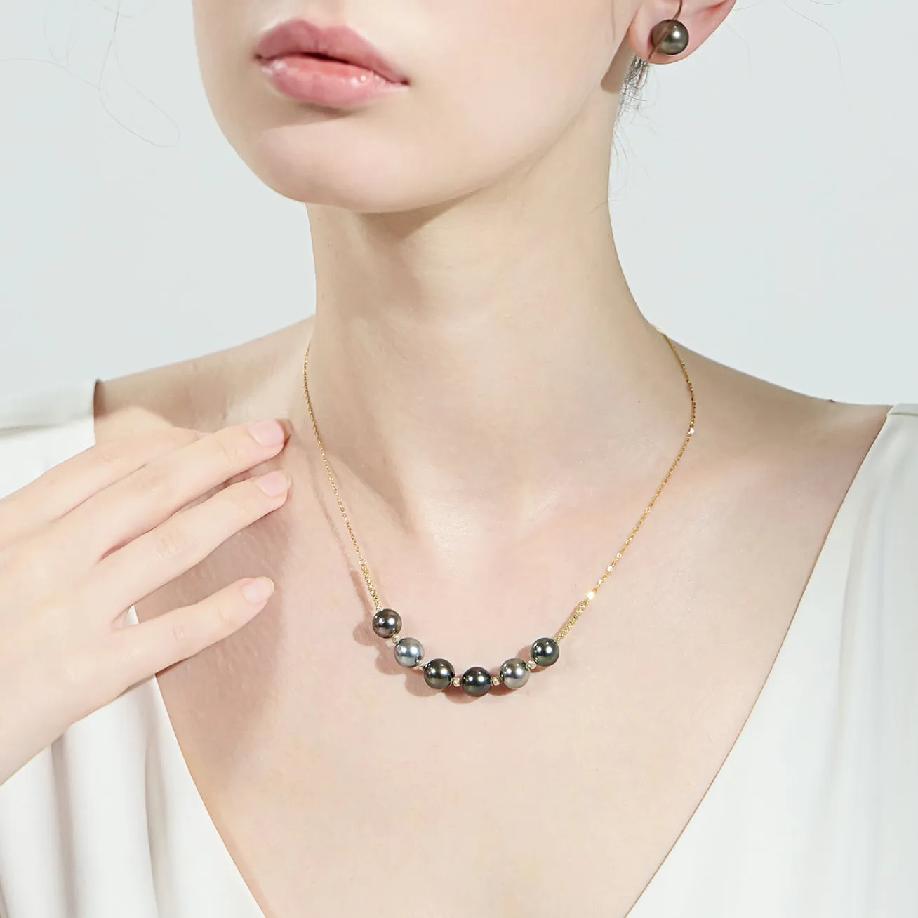 18k Solid Gold Tahitian Pearl Necklace KN00195