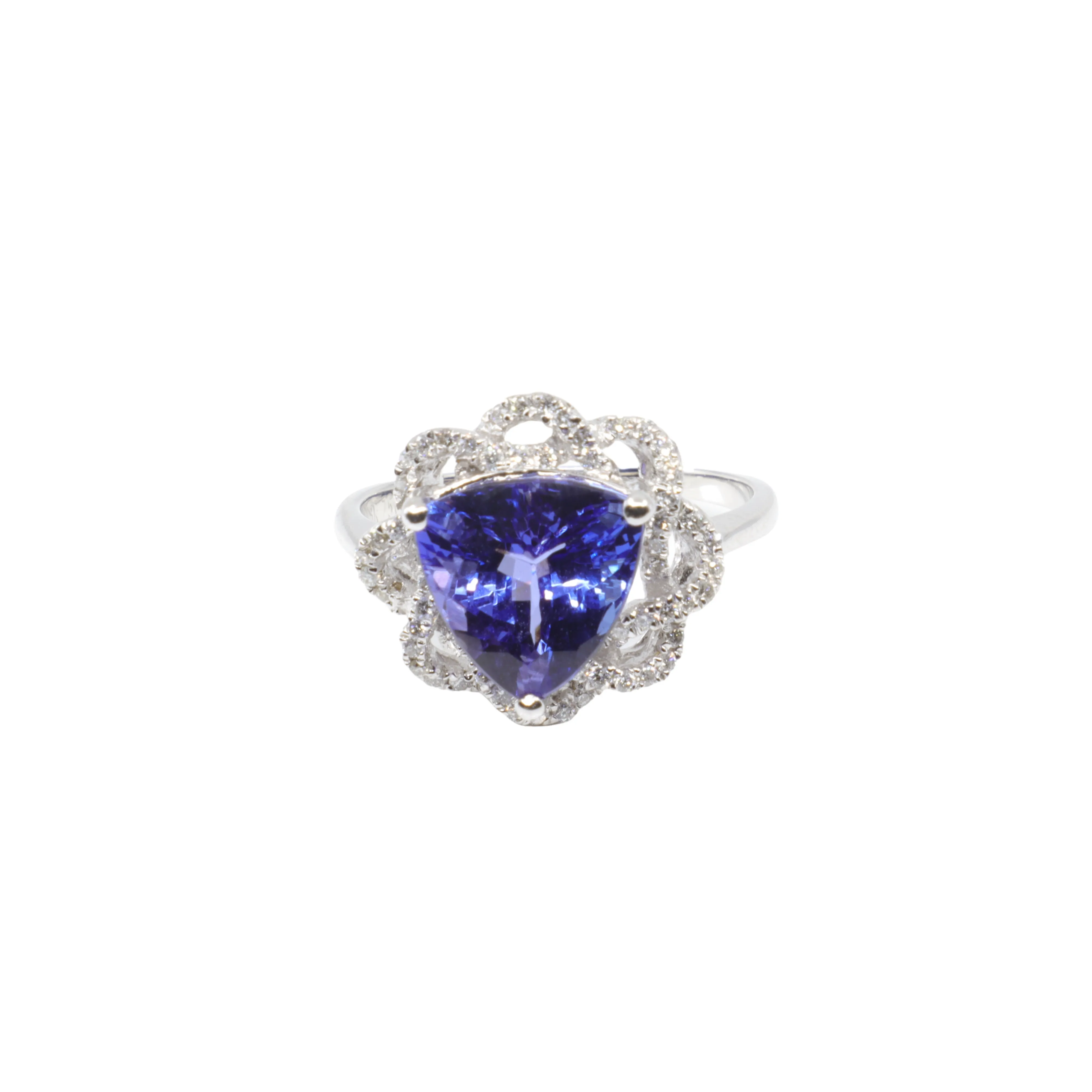 18K White Gold Tanzanite and Diamond Ring - 20764692