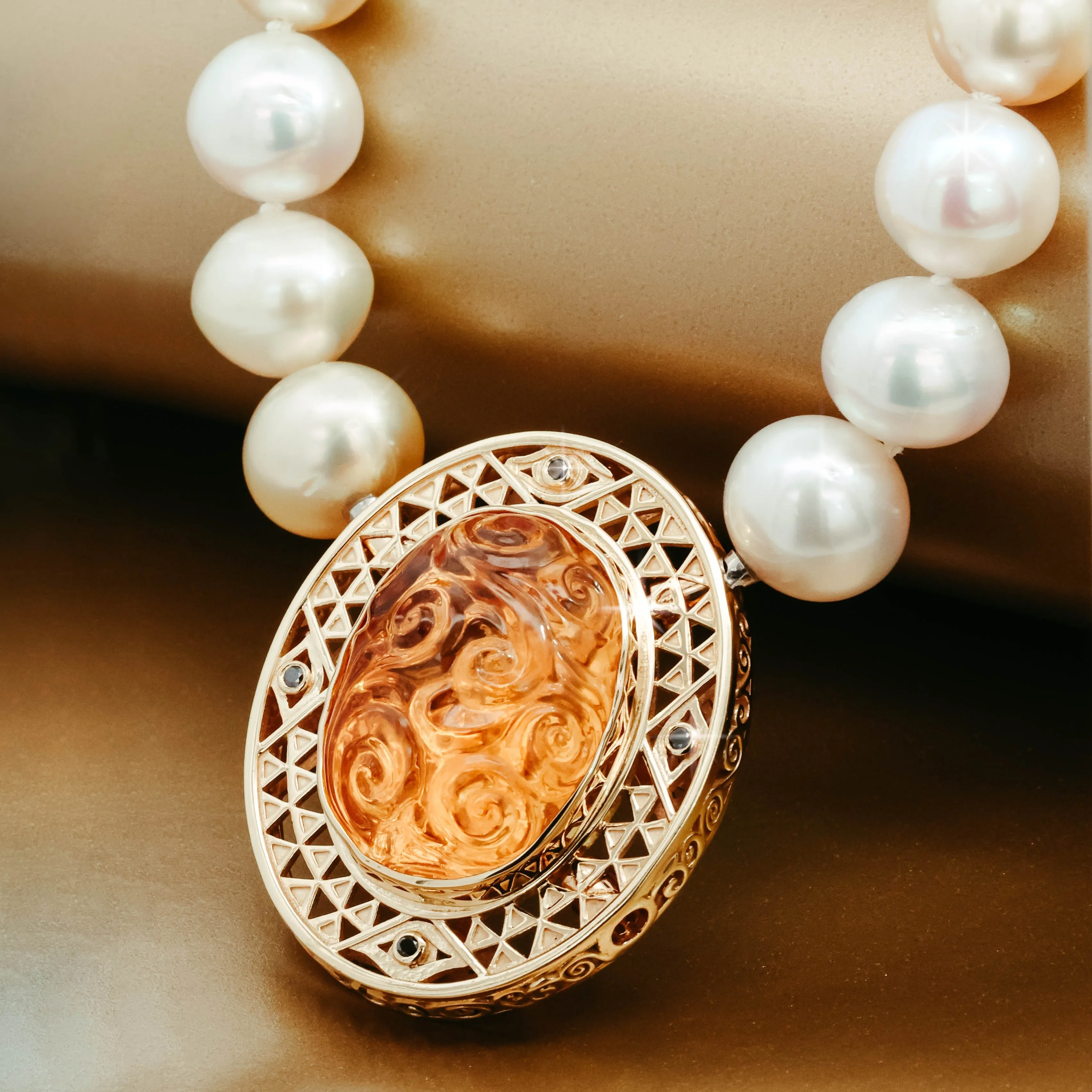 18k Yellow Gold Klimt Inspired Carved Citrine Clasp