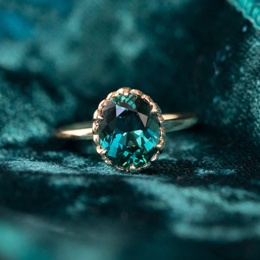 3.17ct Teal Oval Madagascar Sapphire Scallop Cup Sapphire Solitaire in 14K Yellow Gold