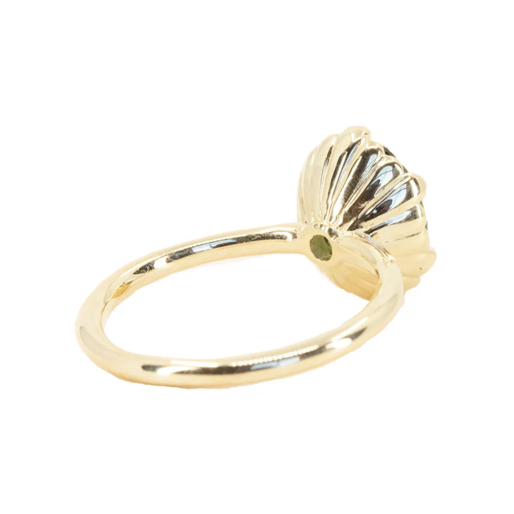 3.17ct Teal Oval Madagascar Sapphire Scallop Cup Sapphire Solitaire in 14K Yellow Gold
