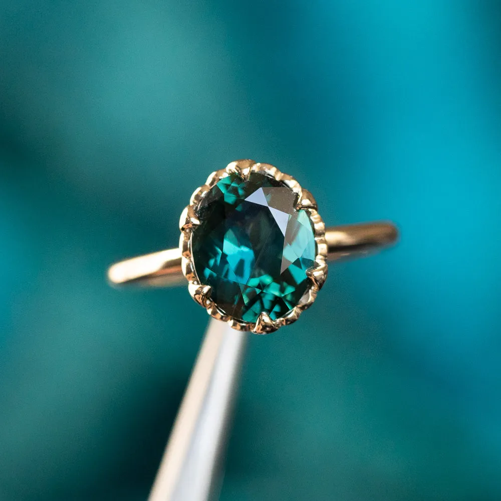 3.17ct Teal Oval Madagascar Sapphire Scallop Cup Sapphire Solitaire in 14K Yellow Gold