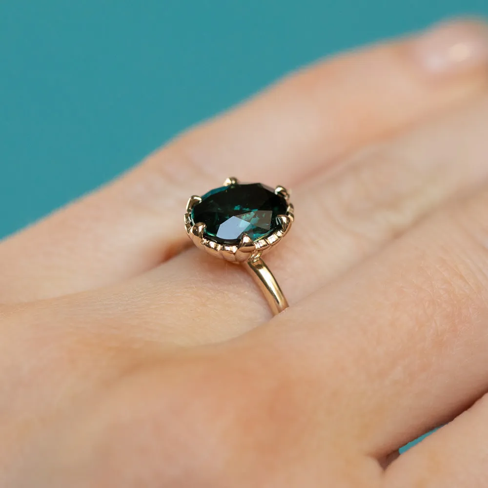 3.17ct Teal Oval Madagascar Sapphire Scallop Cup Sapphire Solitaire in 14K Yellow Gold