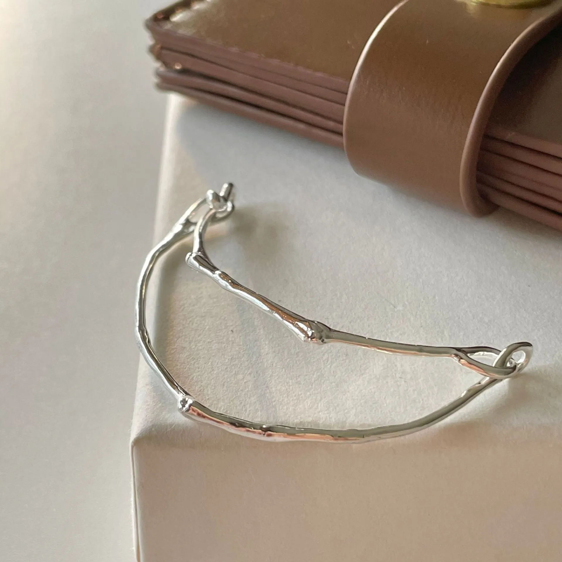 925 Sterling Silver Women Minimalist Textured Silver Electroplating Bracelets