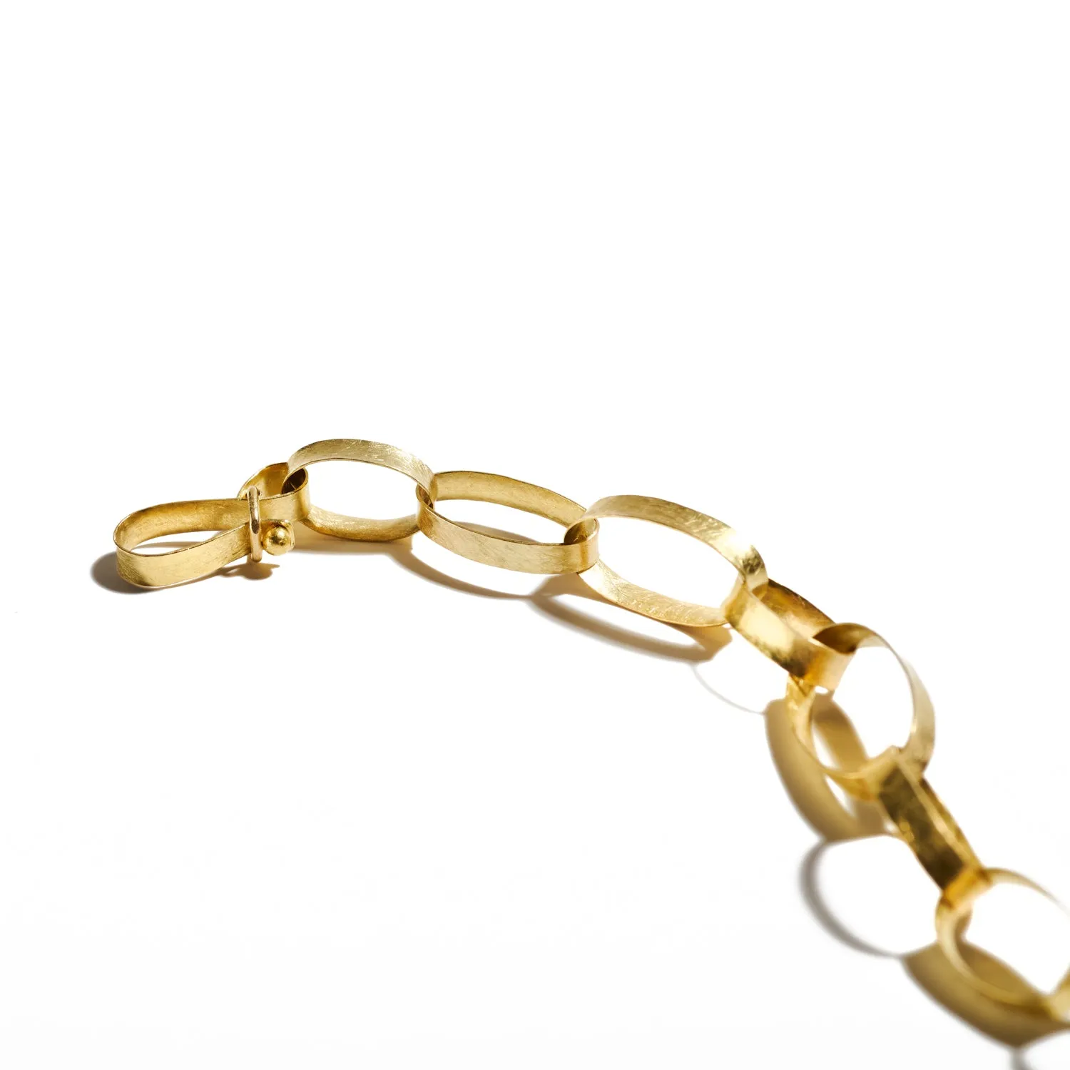 Concave Oval Link Bracelet