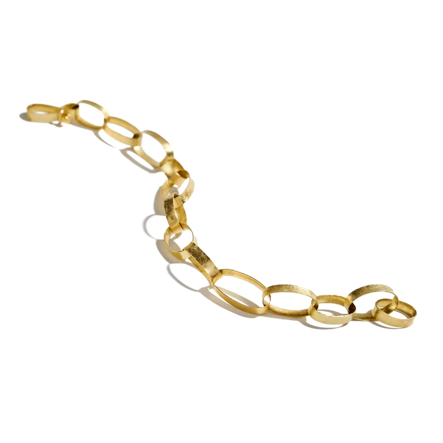 Concave Oval Link Bracelet