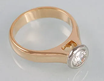 Diamond Dot