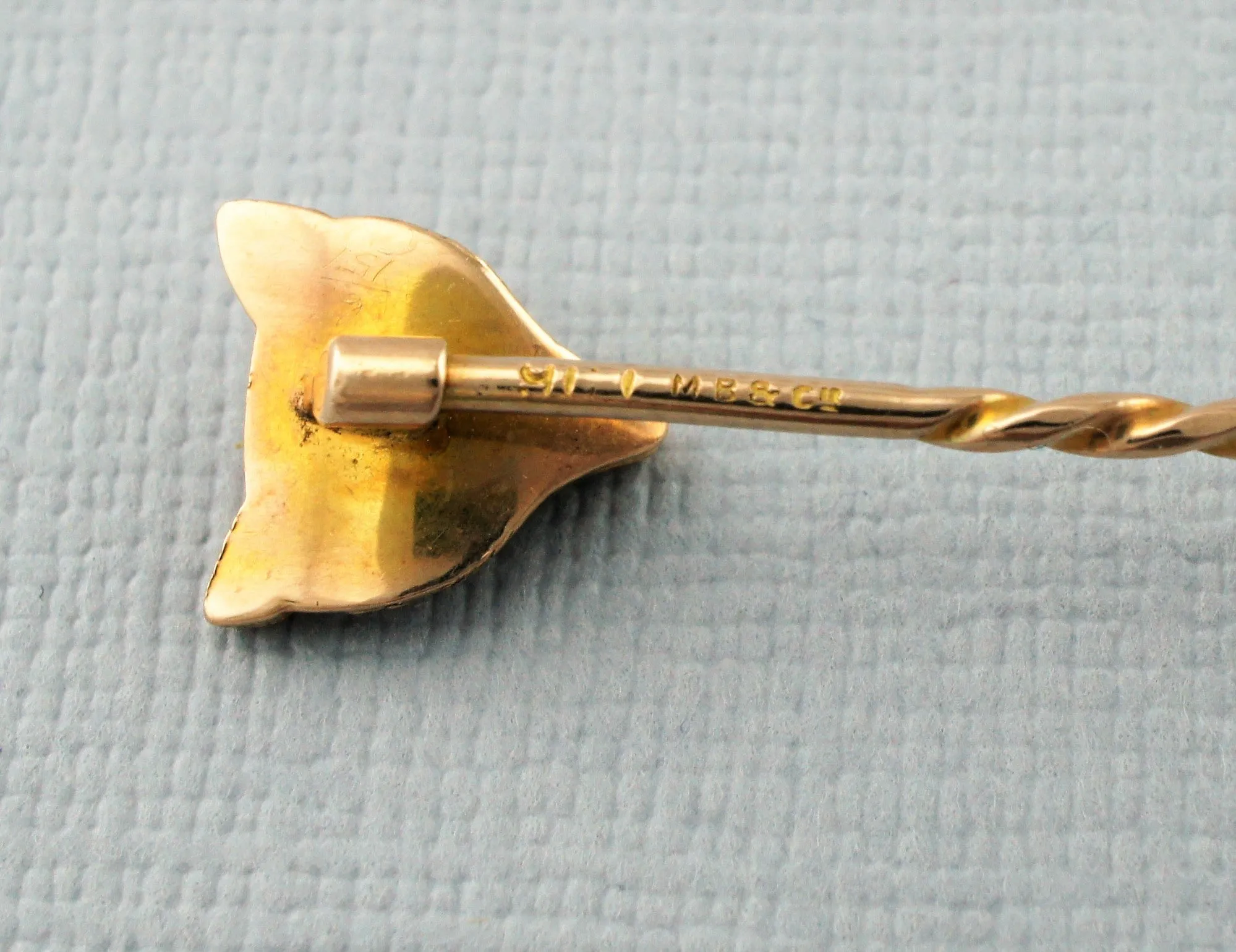 Fine Antique Yellow Gold & Ruby Fox Head Stick Pin