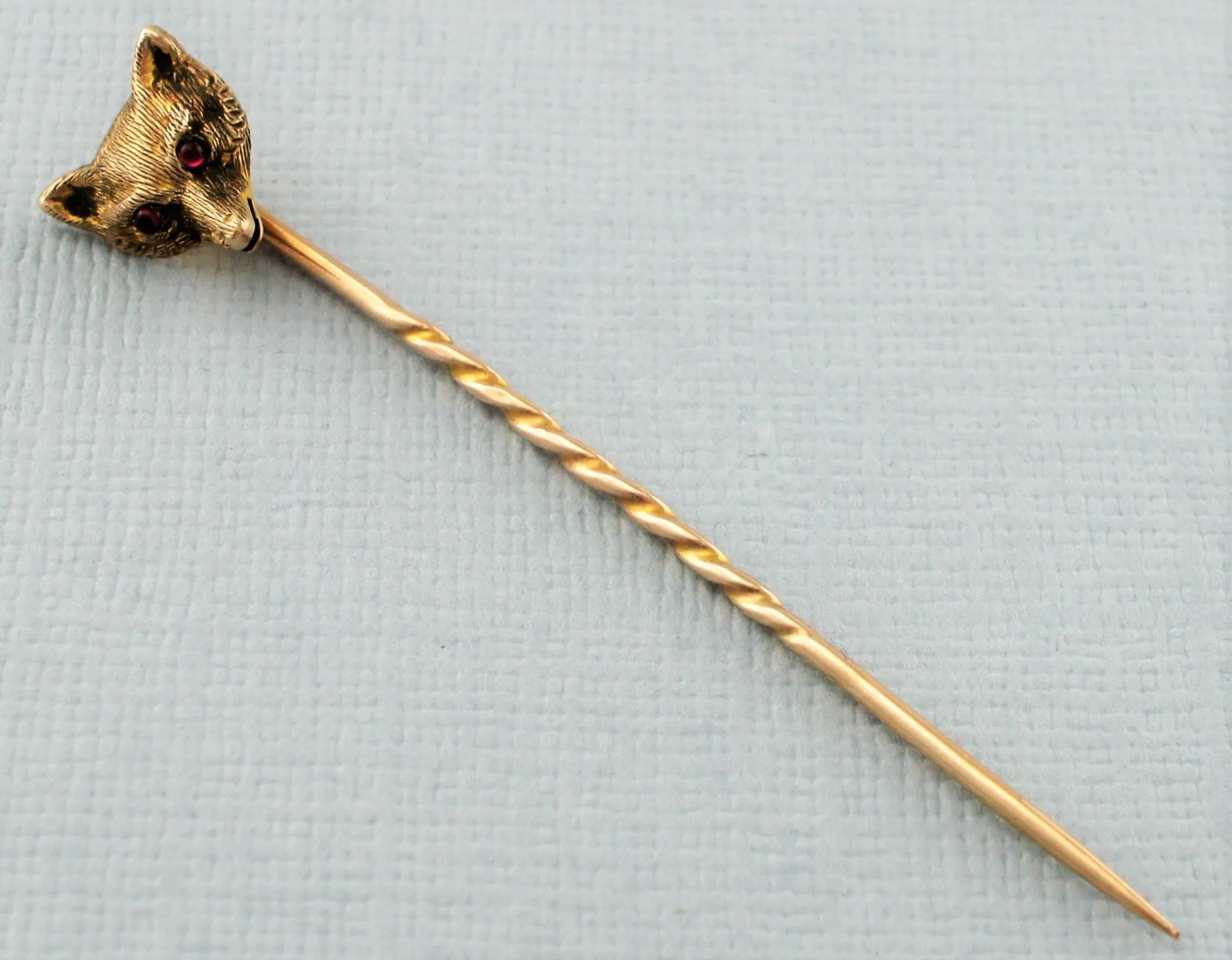 Fine Antique Yellow Gold & Ruby Fox Head Stick Pin
