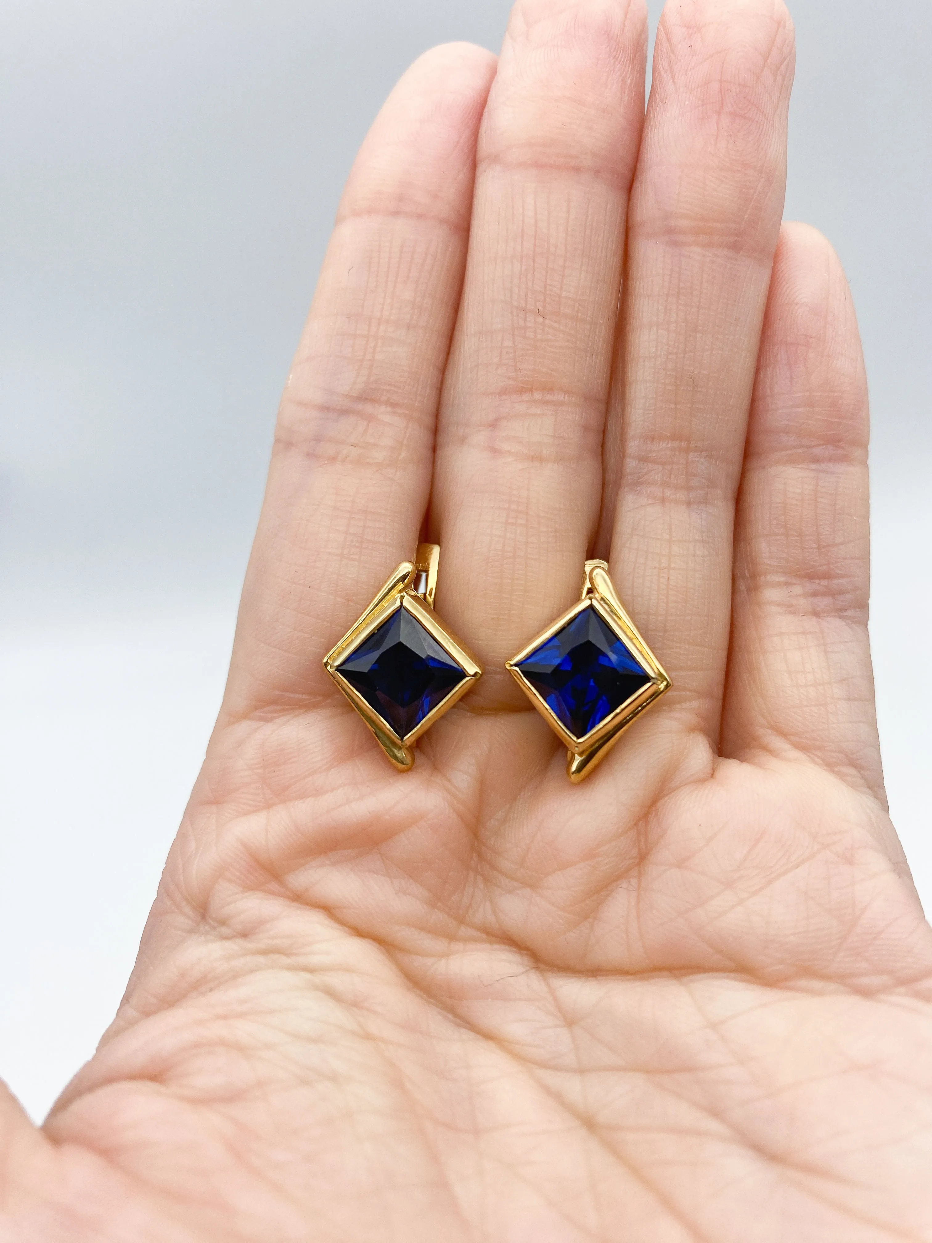 Gold Sapphire Earrings - Blue Square Earrings - Vintage Asymmetric Studs