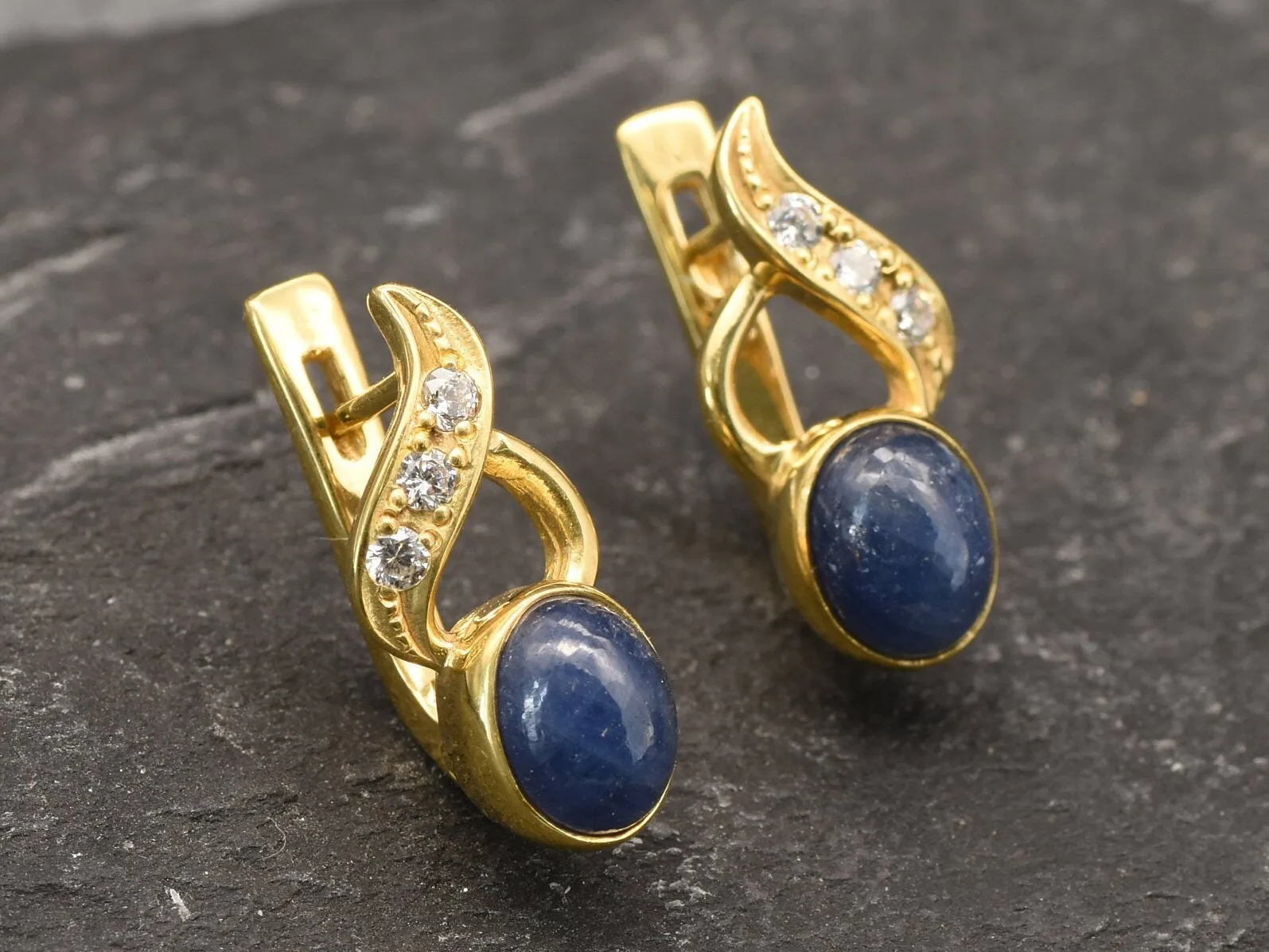 Gold Sapphire Earrings - Natural Sapphire, Blue Sapphire Earrings