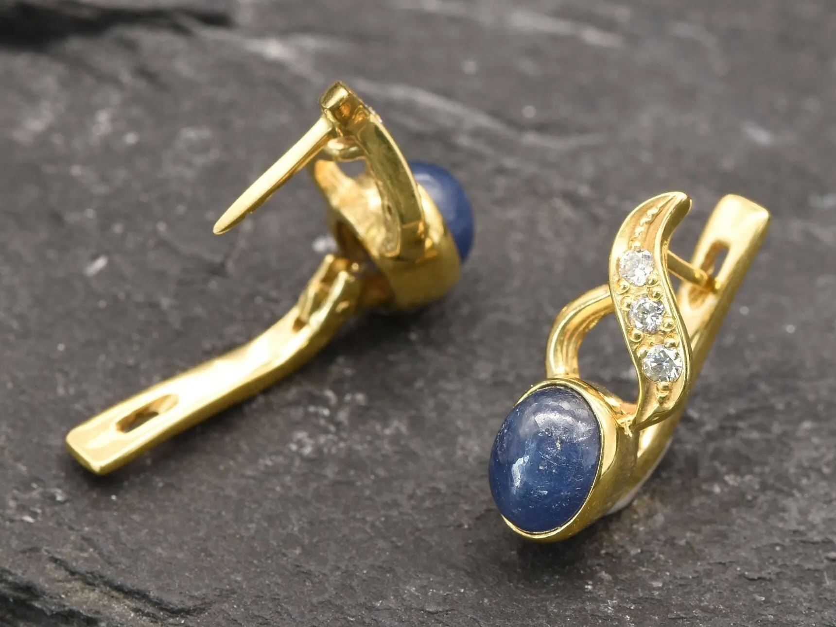 Gold Sapphire Earrings - Natural Sapphire, Blue Sapphire Earrings