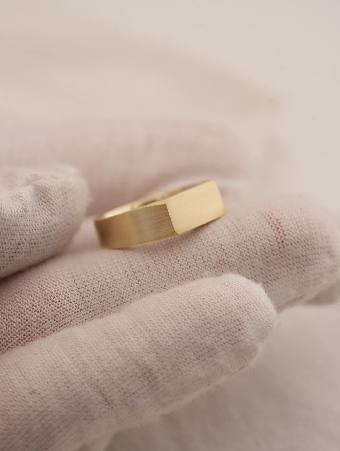No. 6 (c) Chunky Solid Gold Ring