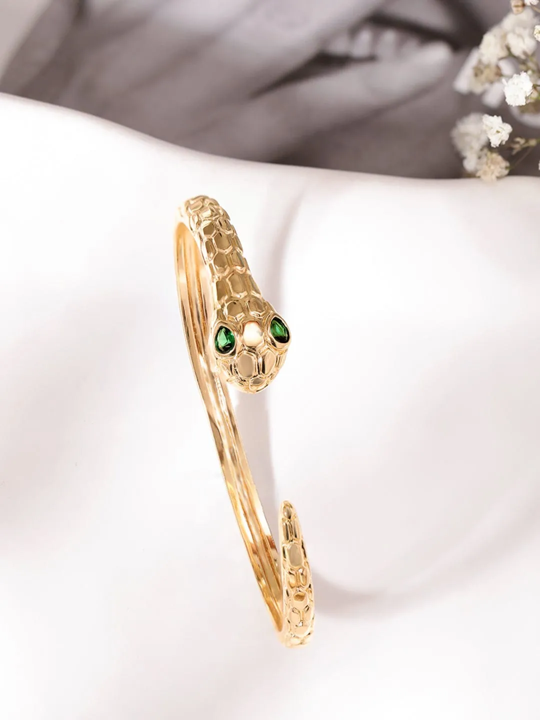 Rubans 18K Gold plated serpent motif textured bracelet