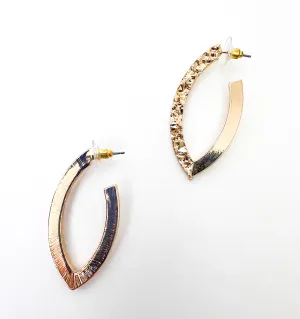 TEXTURED GOLD MARQUISE HOOP