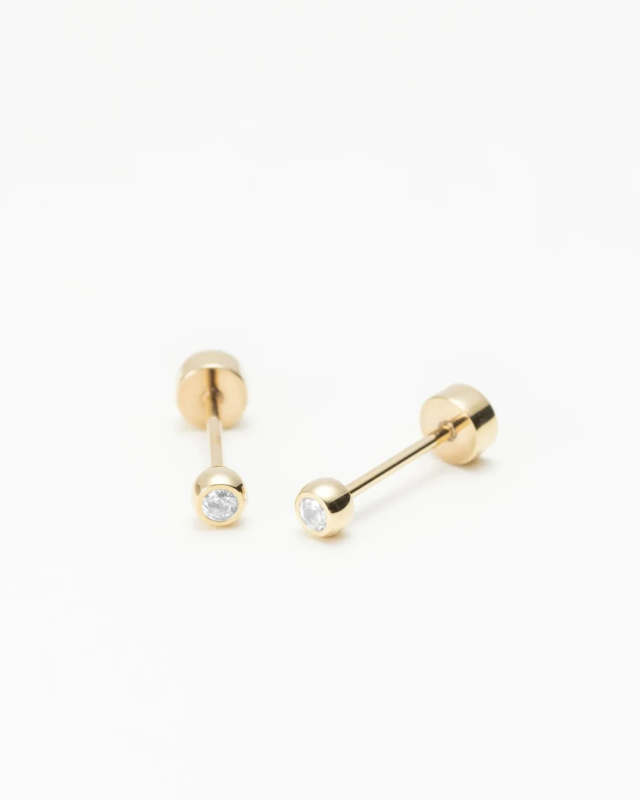 White Sapphire Essentials
